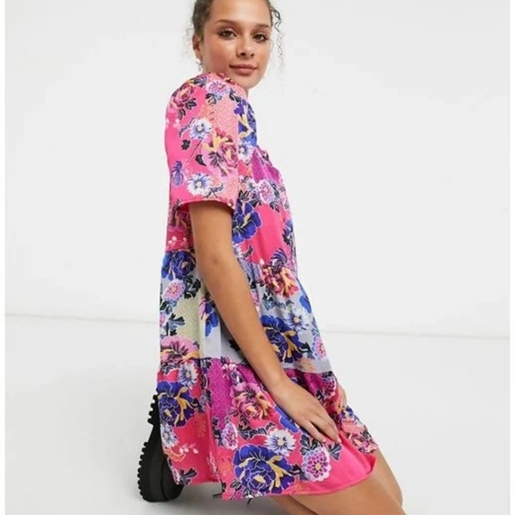 ASOS Liquorish Smock Mini Dress With Puffed Sleeves - Picture 1 of 8